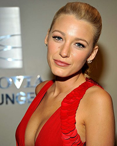 Blake Lively 8 x 10 * 8x10 GLOSSY Photo Picture