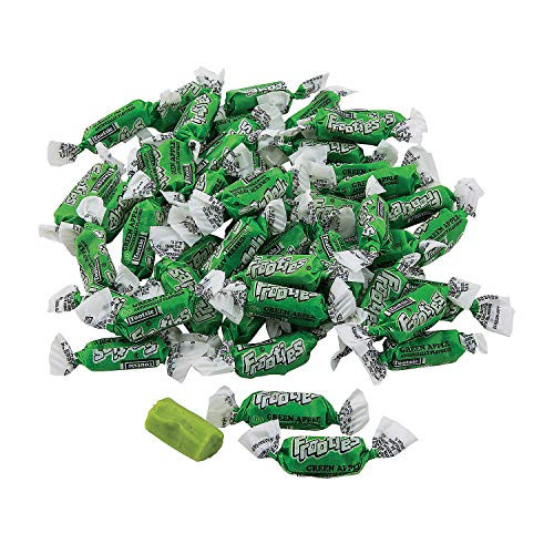 Fun Express - Green Apple Mini Tootsie Roll Frooties for Wedding - Edibles - Soft  and  Chewy Candy - Taffy  and  Marshmallow - Wedding - 360 Pieces