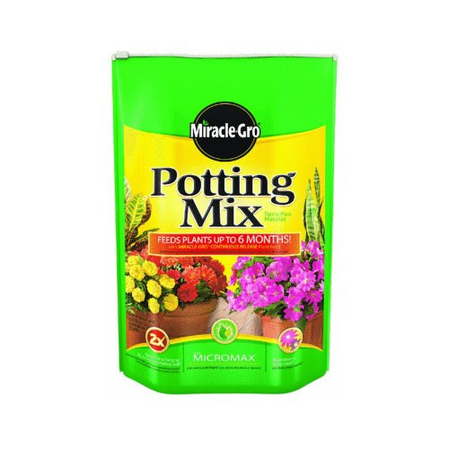 Miracle Gro 75678300 8 Qt Potting Mix 0.21-0.11-0.16
