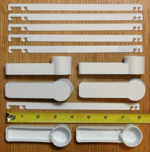 Pinnon Hatch Farms  12pk  Soda Pop Waterer Water Bottle Fountain Cup Poultry Chickens Quail Bird Cage Cups