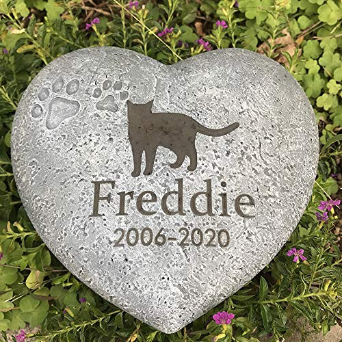 Lathamsea Personalized Dog Pet Memorial Stone  Heart Shaped Dog Cat Pet Grave Marker  Pet Paw Memorial Tombstone Garden Stone  Customizable Name and Date  Sympathy Pet Loss Gift for Dog Or Cat