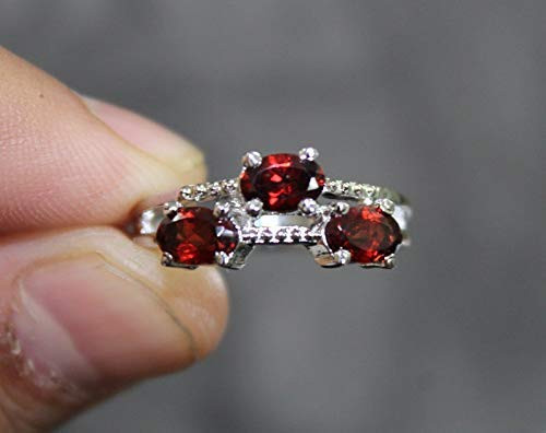 Silver 3 Stone Garnet Ring Natural Garnet Ring 4x6 mm Oval 1.5 Ct Garnet Band Garnet Anniversary Ring Engagement Band