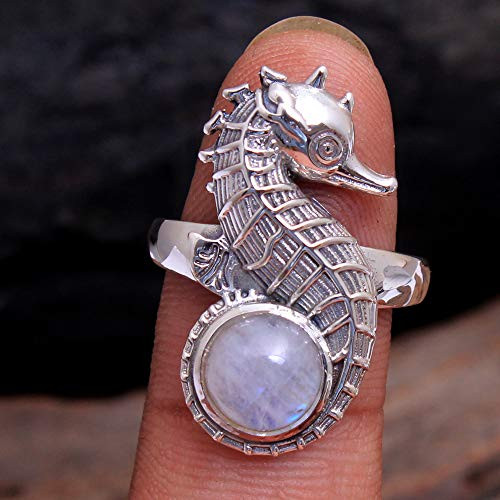 Stunning MOONSTONE Gemstone Ring 925 Sterling Silver Jewelry Dragon Shape Silver Ring Size Us 7 Stunning MOONSTONE Gemstone Ring 925 Sterling Silver Jewelry Dragon Shape Silver Ring Size Us 7
