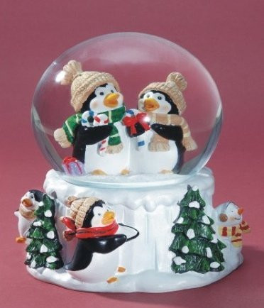 Penguin Musical Snow Globe - We Wish You a Merry Christmas
