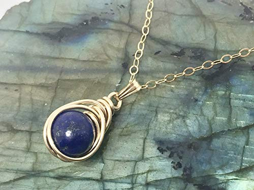 Lapis Lazuli Pendant Necklace 14k Gold 