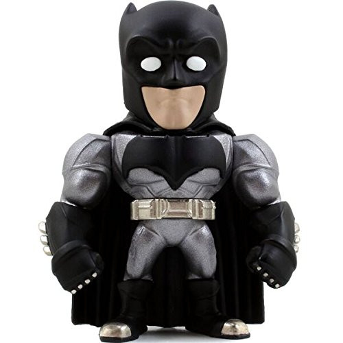 Jada Metals Batman V Superman 4 inch Movie Figure - Batman (M1) Jada Metals Batman V Superman 4 inch Movie Figure - Batman (M1)