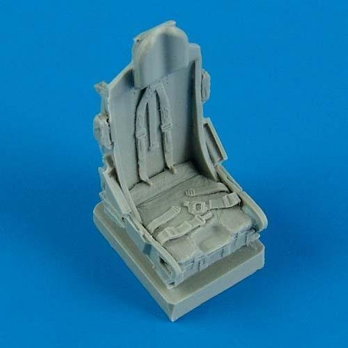 Quickboost 148 F-100 D Super Sabre Ejection Seat w Safety Belt -Resin QB48-509