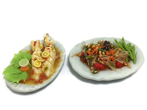 Mr_air_thai_Miniature 2 Miniature Set Food Thai Dollhouse Drink Food Vegetable Fruit Decor Furniture (Papaya Salad,Spicy Squid) F06