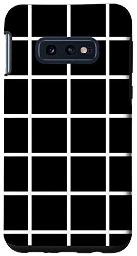 Galaxy S10e White Horizontal and Vertical Lines Pattern Black Background Case
