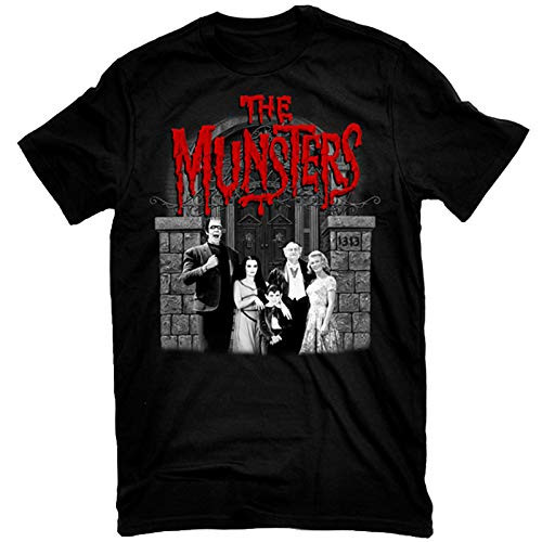 Universal Mens The Munsters Family Portrait with Red Logo T-Shirt XL