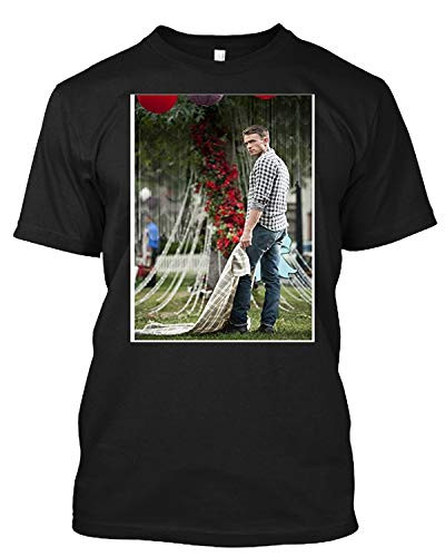 Hart of Dixie Wilson Bethel As Wade Kinsella in The Garden T Shirt Gift Tee for Men Women Black