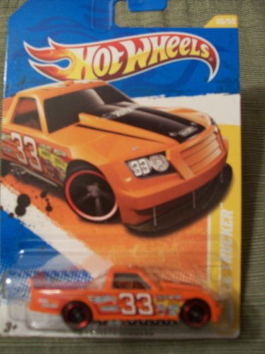 Hot Wheels 2011 Circle Trucker New Models 46 of 50 33 Orange
