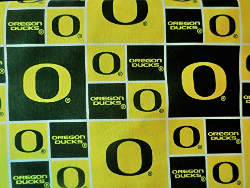 Cotton University of Oregon Ducks College Team Sports Cotton Fabric Print By the Yard Cotton University of Oregon Ducks College Team Sports Cotton Fabric Print By the Yard