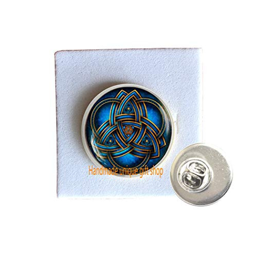 Handmade unique gift shop Triquetra Pin Triquetra Jewelry Celtic Triangle Celtic Knot Celtic Brooch Trinity Symbol Mens Brooch.TD083 -A-