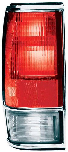 TYC 11-1325-95 Chevrolet/GMC Driver Side Replacement Tail Light Assembly