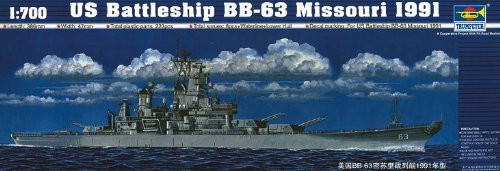 Trumpeter 1/700 USS Missouri BB63 Battleship 1991 Model Kit
