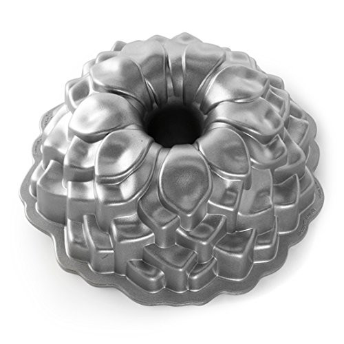 Nordic Ware Blossom Bundt Pan