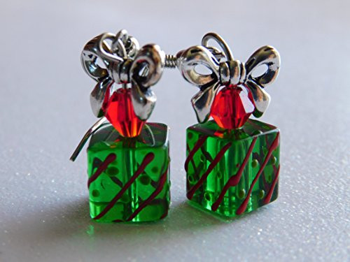 Christmas Presents glass earrings red green Christmas gift earrings Christmas jewelry Gifts with bow earrings Holiday jewels