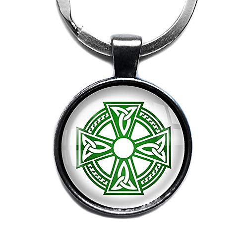 Celtic Symbol Triquetras Green on White Silver Keychain Keyring
