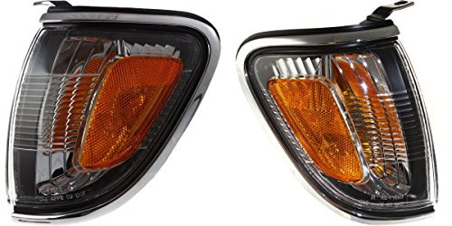 DAT AUTO PARTS Parking Light Assembly Set of Two Replacement for 01-04 Toyota Tacoma Chrome Bezel Left Driver and Right Passenger Side Pair TO2520161 TO2521161