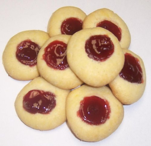 Scotts Cakes Raspberry Butter Cookies in a 1 Pound Plastic Deli Container