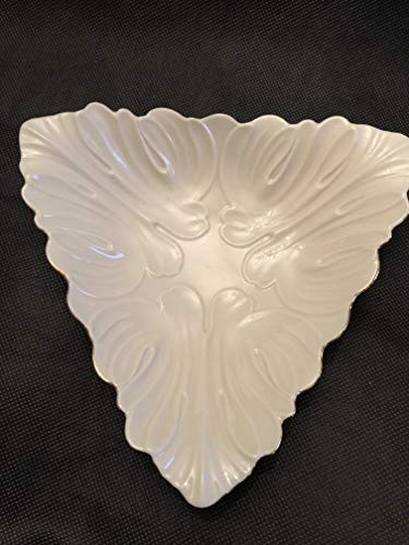Lenox Triad Collection Triangle Shaped Ivory Embossed Leaf Dish with Gold Trim