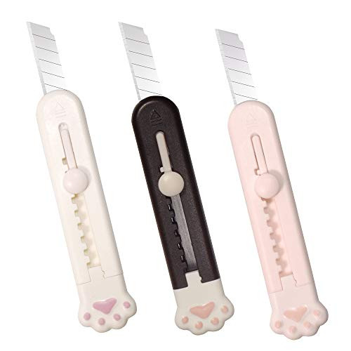 Leven Cute Retractable Box Cutters 3 Utility Knife Sharp Cartons Cardboard Cutter Razor Knife for Christmas Smooth Mechanism Perfect for Office and Home Use