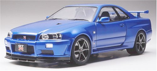 Nissan Skyline GT-R V-Spec II Model Car 1/24 Tamiya Nissan Skyline GT-R V-Spec II Model Car 1/24 Tamiya