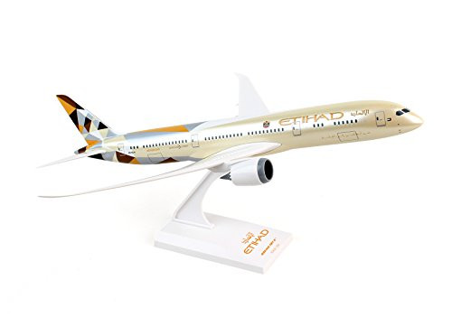 Daron Skymarks Etihad 787-9 Airplane Model (1/200 Scale)