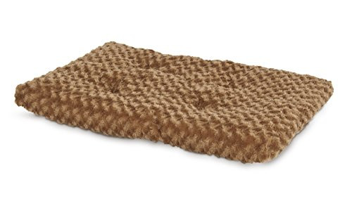 Petmate Plush Kennel Mat Tobacco Brown for 24 inch Crates