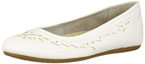 Easy Street Women's Bridget Ballet Flat, White, 7.5 M US