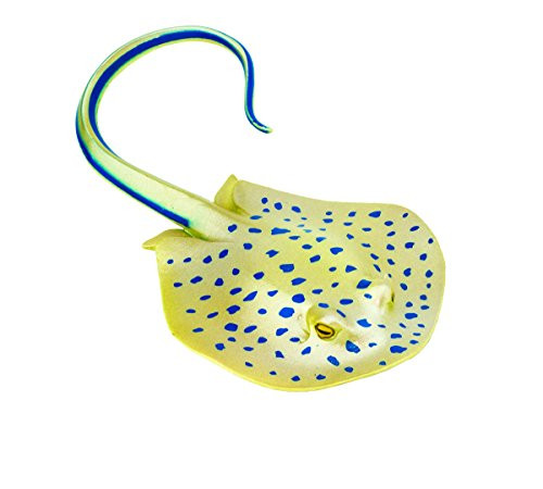 Safari Ltd. Incredible Creatures Blue Spotted Ray