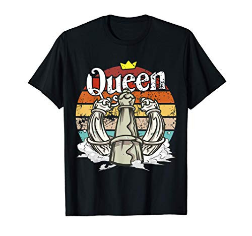 Vintage Chess Queen, Strategy board game, King checkmate T-Shirt