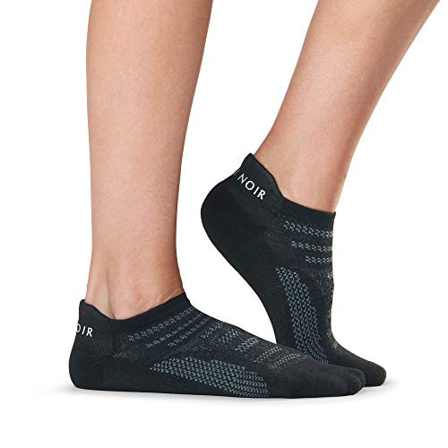 Tavi Noir Taylor No Show Socks, Ebony, L