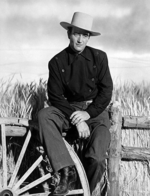 John Wayne in western von western Photo Print (8 x 10) John Wayne in western von western Photo Print (8 x 10)