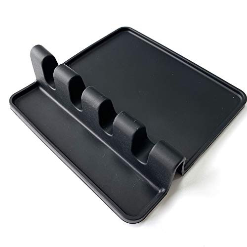 Silicone Kitchen Utensil Spoon Rest with Drip Pad for Multiple Utensils, Spoon Holder for Stove Top, Kitchen Silicone Utensil Rest Holder for Spoons, Ladles, Tongs  and  More (1pcs, black 4-Slot)