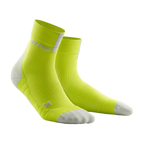 Mens Crew Cut Compression Socks - CEP Short Socks 3.0, Lime/Light Grey V