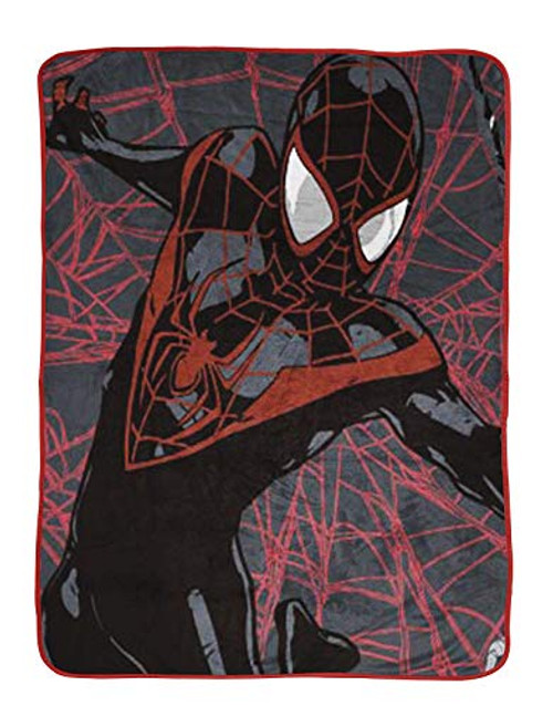 Jay Franco Marvel Miles Morales New Kid Throw Blanket - Measures 46 x 60 inches, Kids Bedding - Fade Resistant Super Soft Fleece (Official Marvel Product) Jay Franco Marvel Miles Morales New Kid Throw Blanket - Measures 46 x 60 inches, Kids Bedding - Fade Resistant Super Soft Fleece (Official Marvel Product)