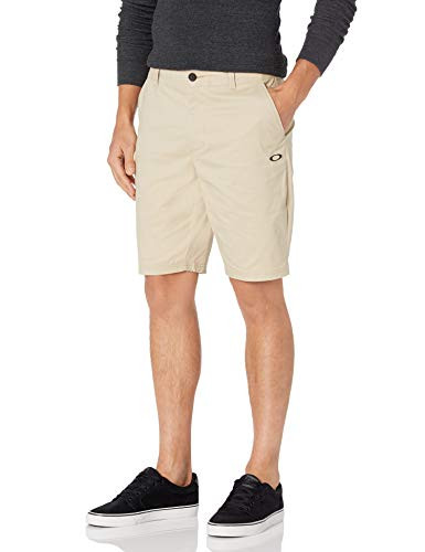 Oakley Men's ICON Chino Golf Short, Safari, 30
