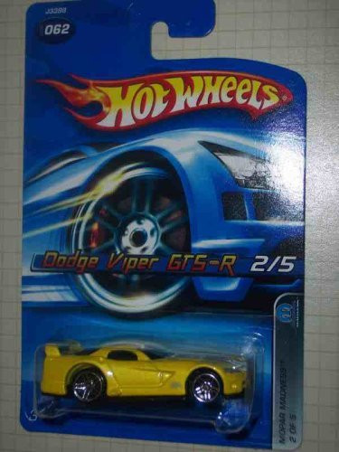 Mopar Madness Series 2 Dodge Viper GTS-R Yellow 2006-62 Collectible Collector Car Mattel Hot Wheels