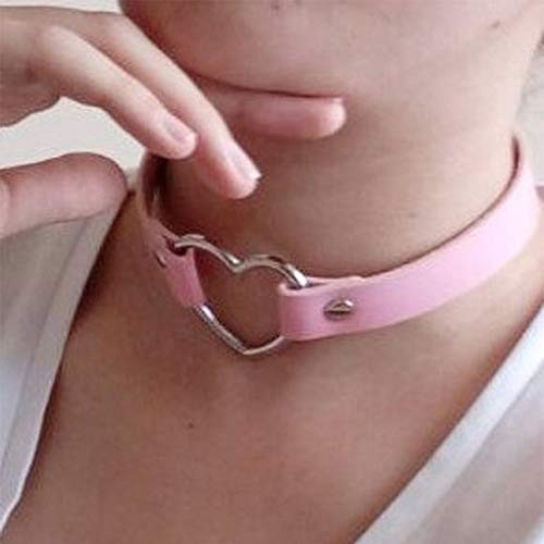 Tgirls Fashion Punk Goth Choker Chain Necklace PU Leather Rivet Love Heart Collar Necklaces for Women and Girls  Pink