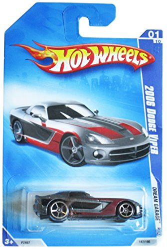 Hot Wheels 2009 Dream Garage 2006 Dodge Viper 1 64 Scale