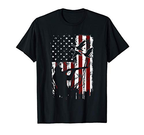 Cool Distressed Vintage American USA Flag Duck Hunting Gift T-Shirt
