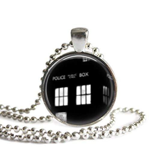 Doctor Who Tardis Police Box 1 Inch Silver Plated Pendant Necklace or Key Chain Doctor Who Tardis Police Box 1 Inch Silver Plated Pendant Necklace or Key Chain