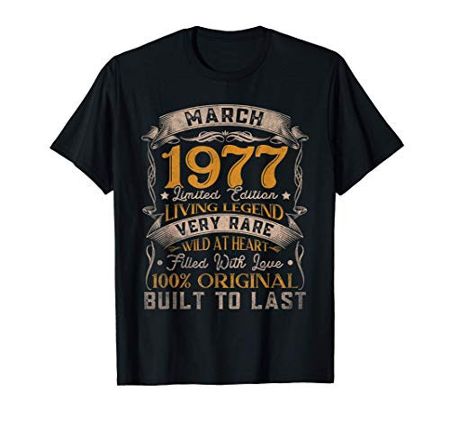 Born In March 1977 Vintage 44th Birthday Gifts 44 Years Old T-Shirt
