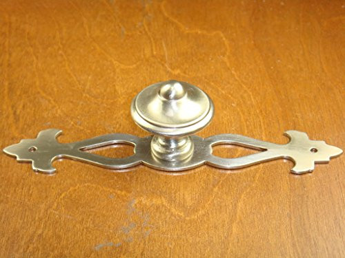 Sonoma Cabinet Hardware Frances Knob with Fleur de Lis Backplate Brushed Nickel