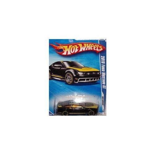 Hot Wheels 2010, '10 Ford Mustang GT 069/240. HW Garage. 1-64 Scale.