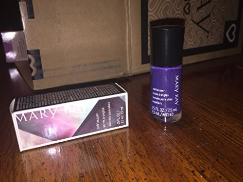 Mary Kay Limited Edition Nail Laquer - Sapphire Noir