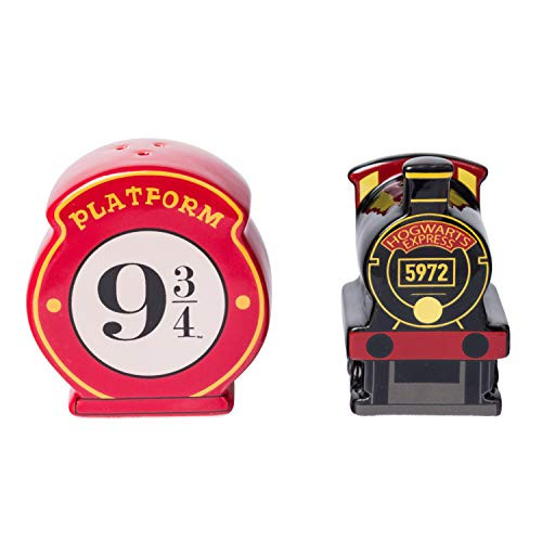 Silver Buffalo Warner Bros. Harry Potter Hogwarts Express Platform Ceramic Salt and Pepper Shaker- multicolor- standard -HP1480K2-