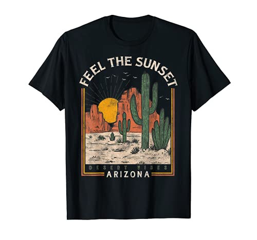 Vintage Feel Sunset Desert Vibes Arizona Mountain Cactus T-Shirt
